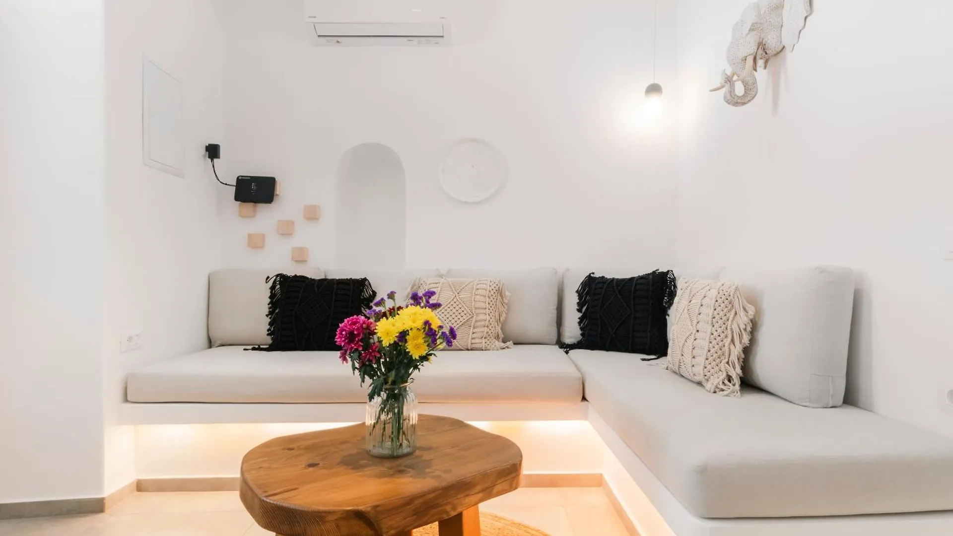 August Mykonos Apartment Mykonos Town Greece